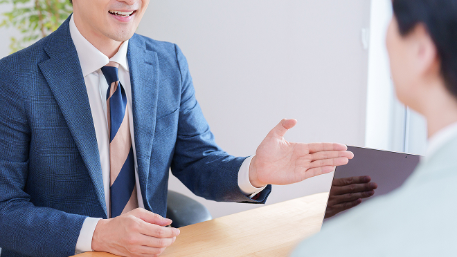 顧客密着型の営業スタイル